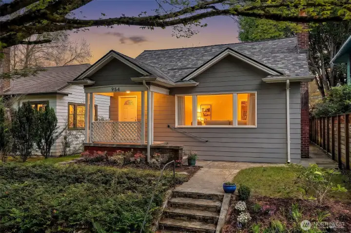 This one we will call the "Stealth Bungalow". Very understated from the street - once inside you will find large scale rooms on the main level and great flow between the spaces.