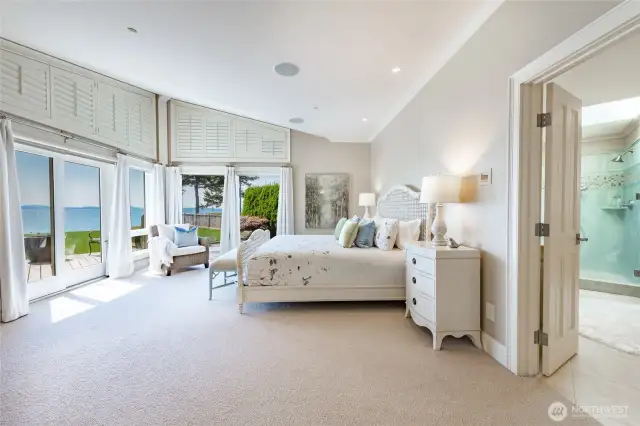 Primary suite