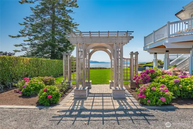 Rare location - rare opportunity!