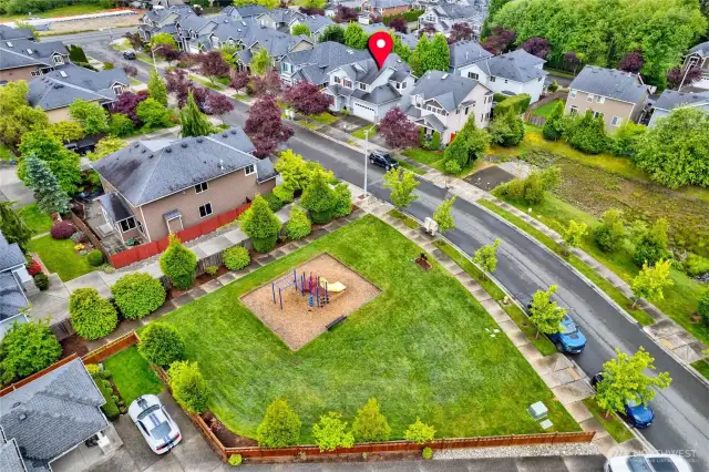 Park is conveniently located across the street, desirable community of homes!