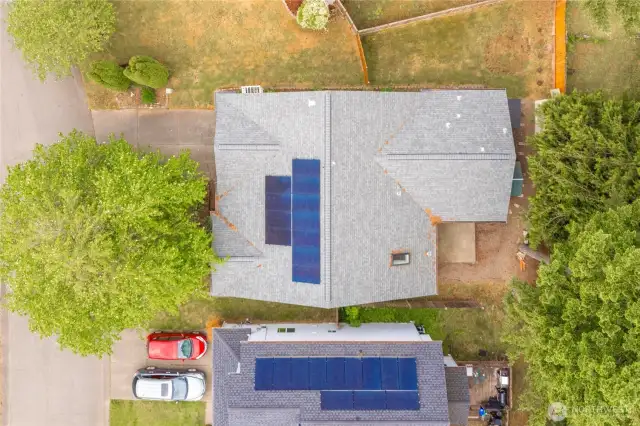 Solar Panels offer savings on the monthly bills. ROOF and SOLAR PANELS were NEW in 2024.