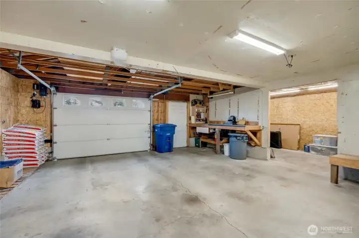 Attached Garage