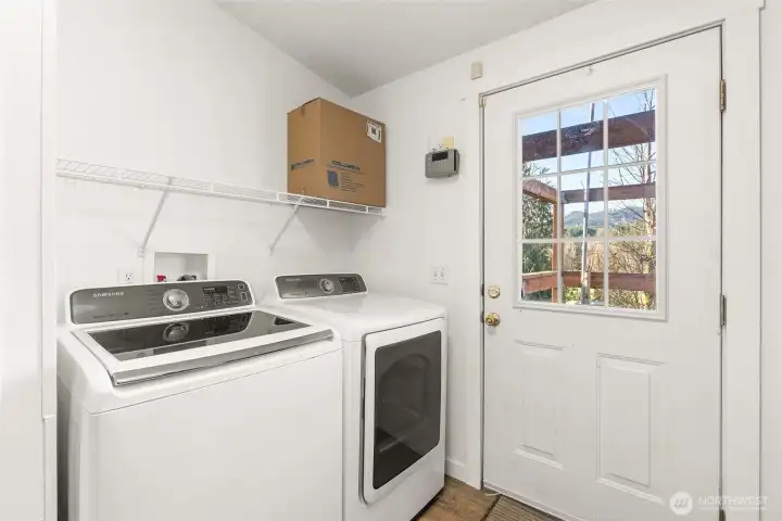 with washer and dryer