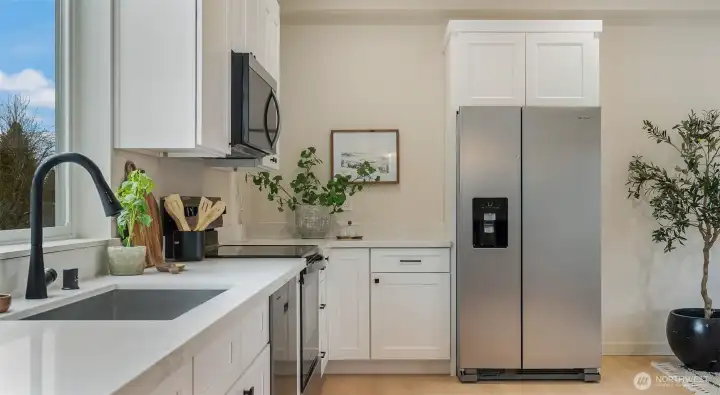 Photos for reference. Kitchen