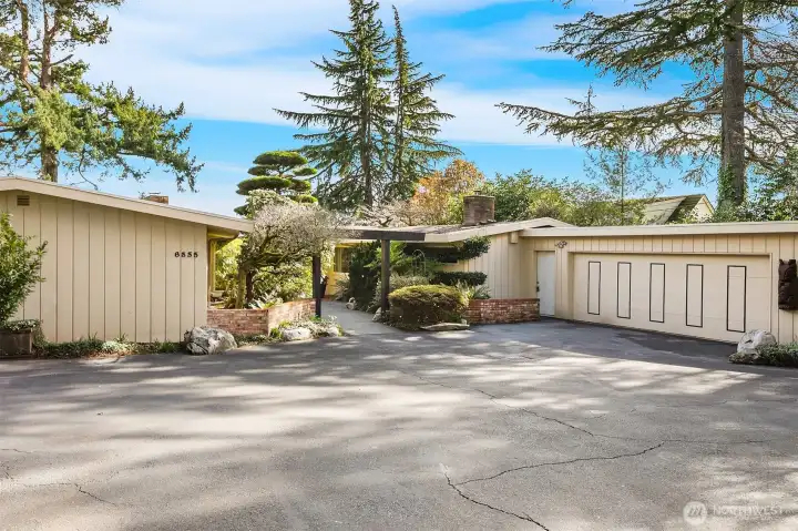 Generous 2 car garage