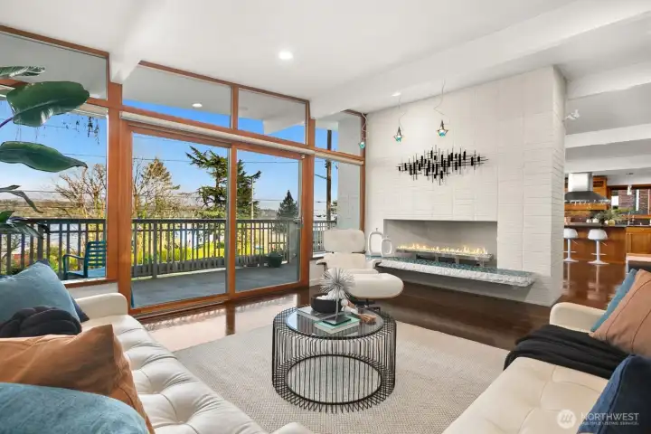 Iconic details abound...