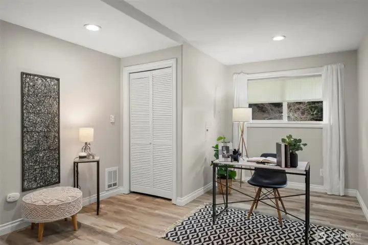 Office / 3rd Bedroom