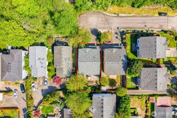 The property line is approximate