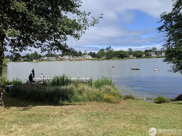 Fishing, boating and kayaking on Duck Lake