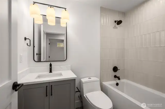 Simple and stylish, this bathroom makes your daily routine feel anything but basic. Modern lines + natural light = instant upgrade.