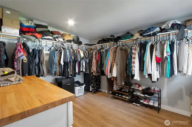 Huge walk in closet off primary