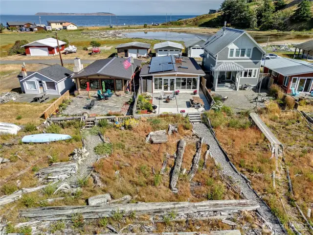 The home has a metal room with 4 skylights and a solar array.