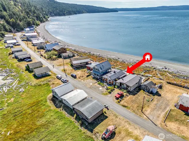 Gorgeous Discovery Bay is at your back door.