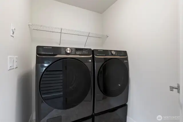 Say goodbye to clutter and hello to a functional and tidy laundry space conveniently located between all bedrooms.