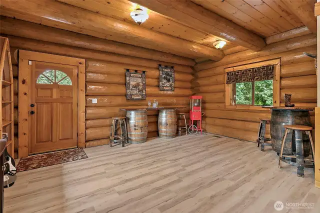 Once the headquarters for a biz, own entrance and bath.