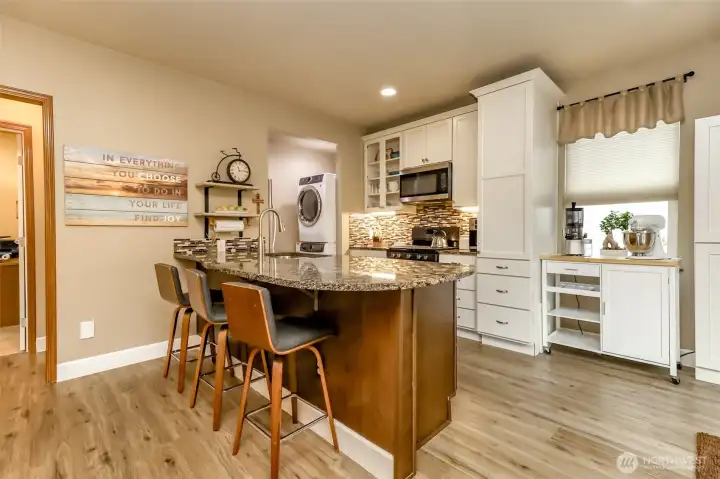 Lower level kitchen and bar