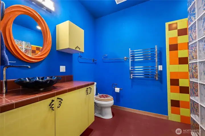 Primary 3/4 Bathroom