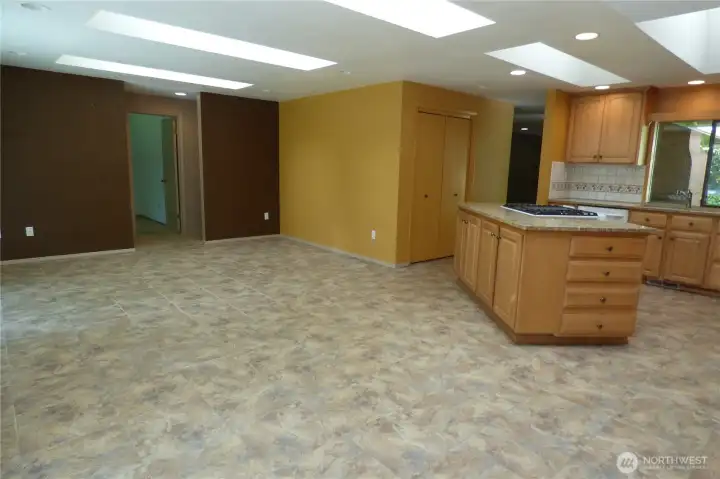 Another view of great room.