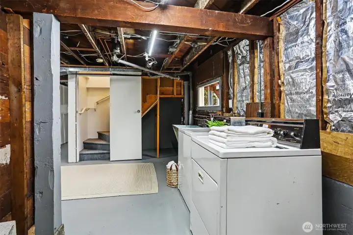 Basement has door to backyard. Basement has door to backyard.