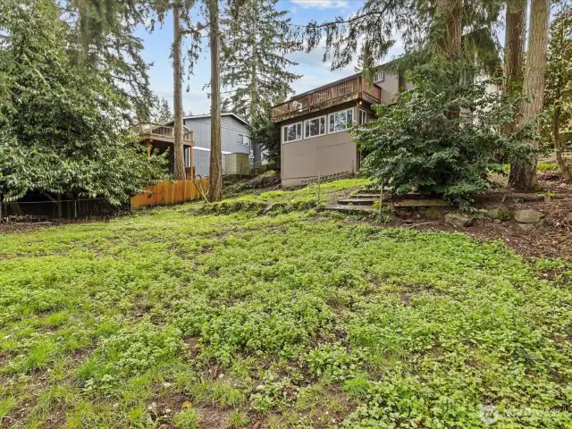 Large 13,300 sq ft lot