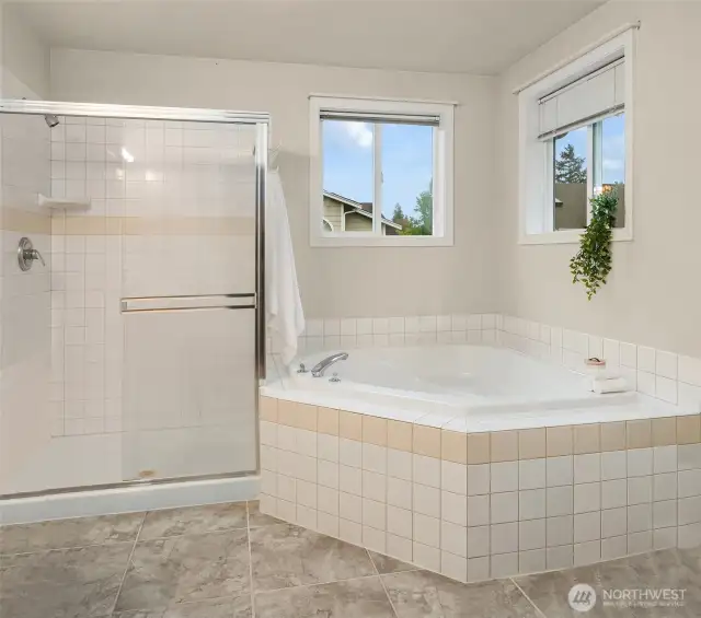 5 piece primary bathroom