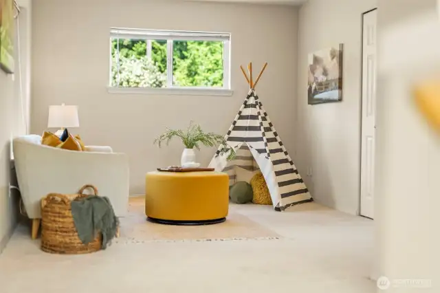 Upstairs Bonus Room