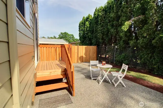 Check out the nice new deck and fencing in the background!