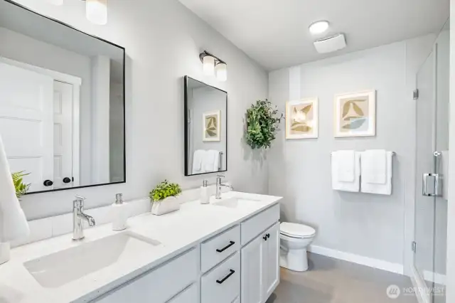 Photographs are for illustrative purposes only. Features, finishes, interior/exterior colors, landscaping and floorplan shown may vary from actual homes built.