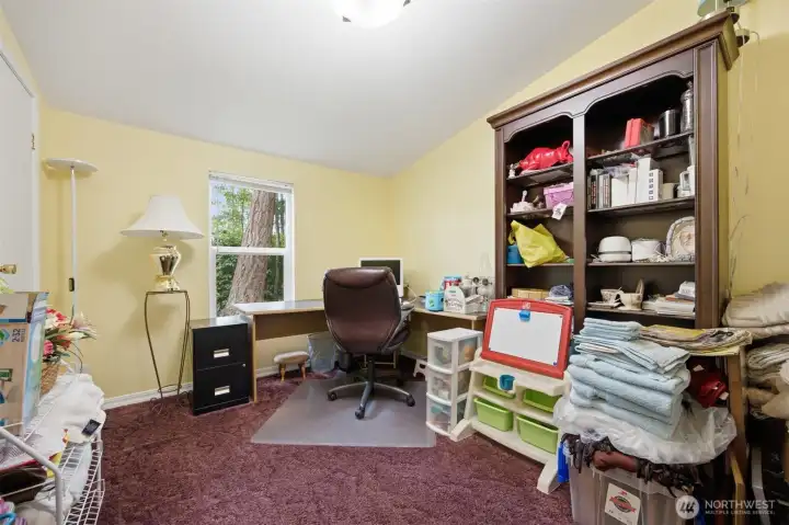 1st bedroom 1st bedroom