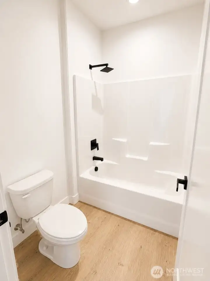 2nd Bath shower/toilet room
