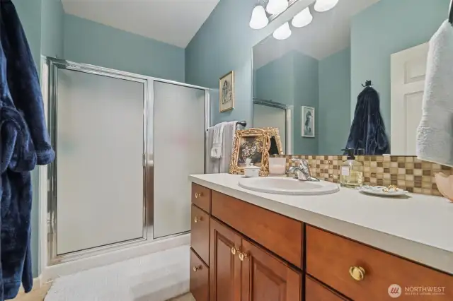 Full bathroom off downstairs bedroom