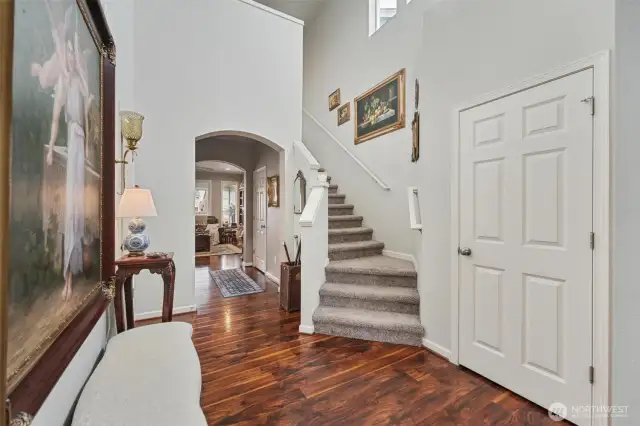 Entry way, Jacket closet to the right