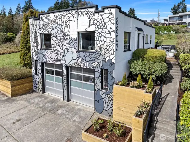 To know this home is to love it!