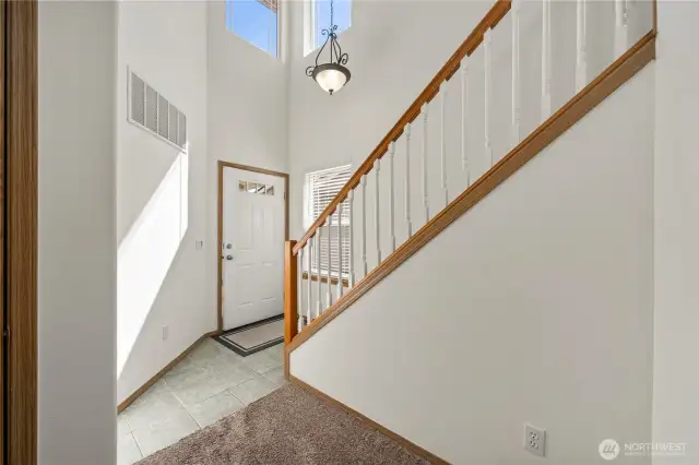 Grand Bright Entry