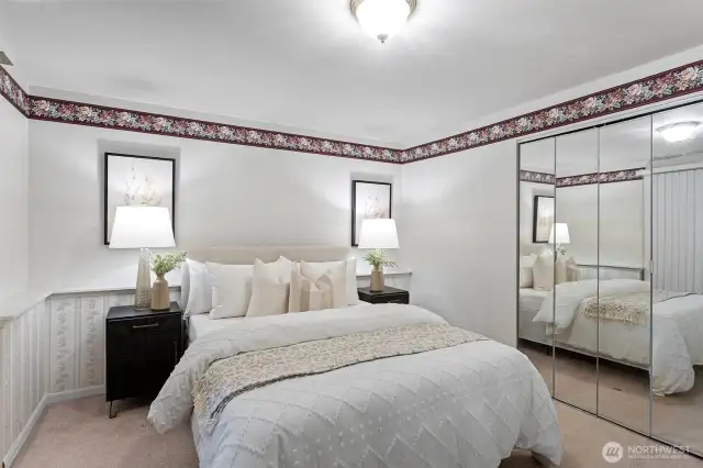 Bonus Room with Walk-in Closet