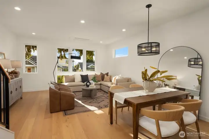 Photo of similar model home.
