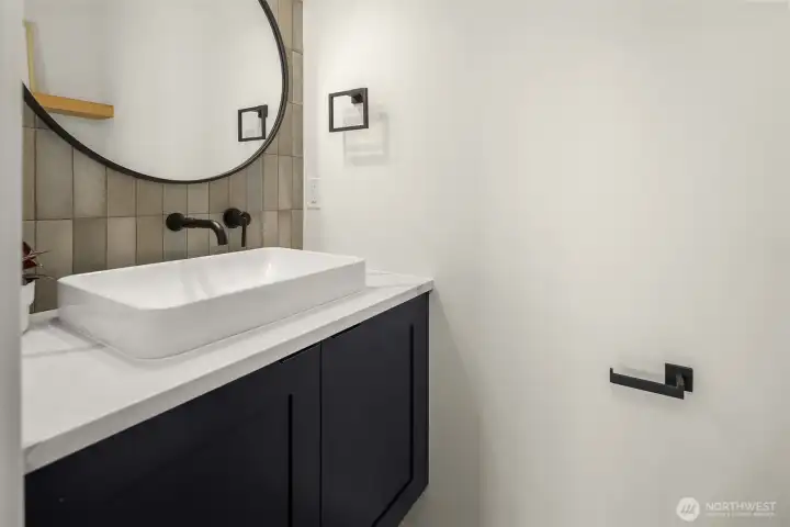 Photo of similar model home.