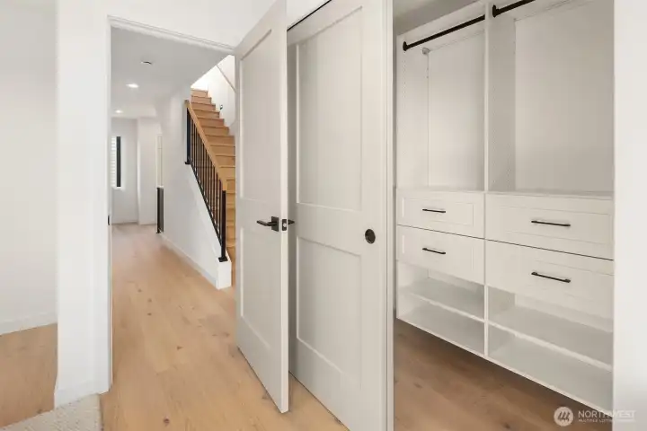 Photo of similar model home.