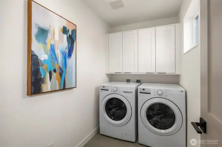 Photo of similar model home.