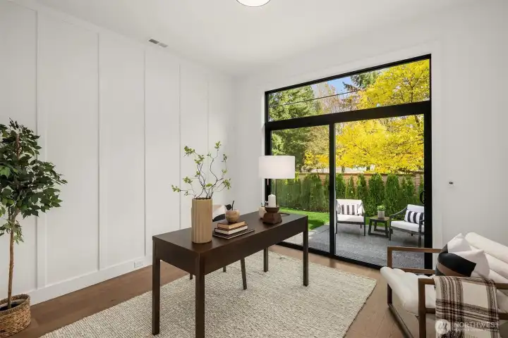 Flex Room - Main Floor