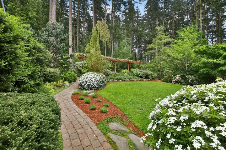 Cobblestone pathways