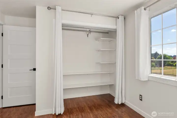 3rd bedroom 3rd bedroom