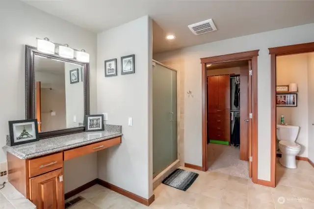 Walk-in closet and separate toilet room