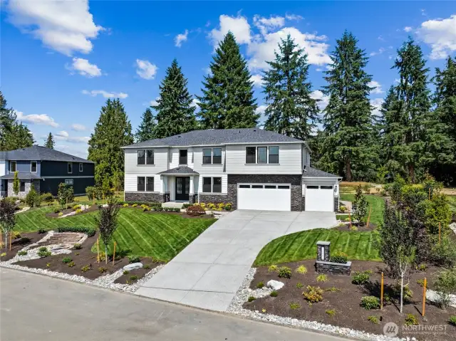Actual home shown.  Photos are for representational purposes only.  Colors and options may vary.