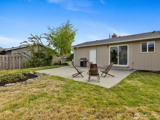 Lots of room for entertaining!