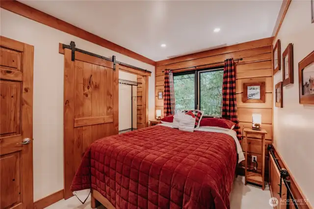 Main floor bedroom (1)