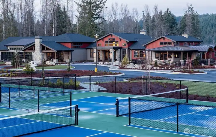 Pickleball courts right by the Lodge! Pickleball courts right by the Lodge!