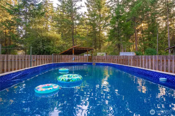 Just imagine yourself here! Ah.