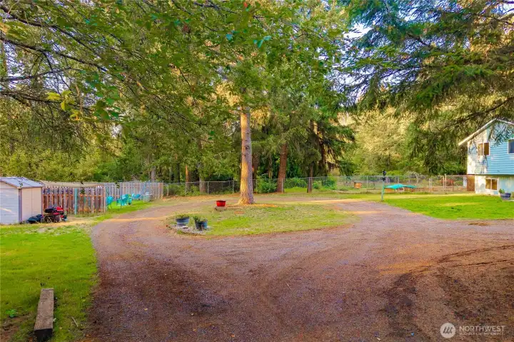Overview of the location of the home, pool, and straight ahead leads to the equestrian.