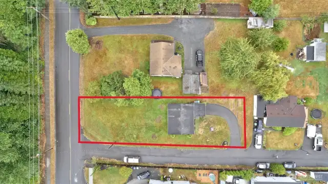 Lot lines are approximate